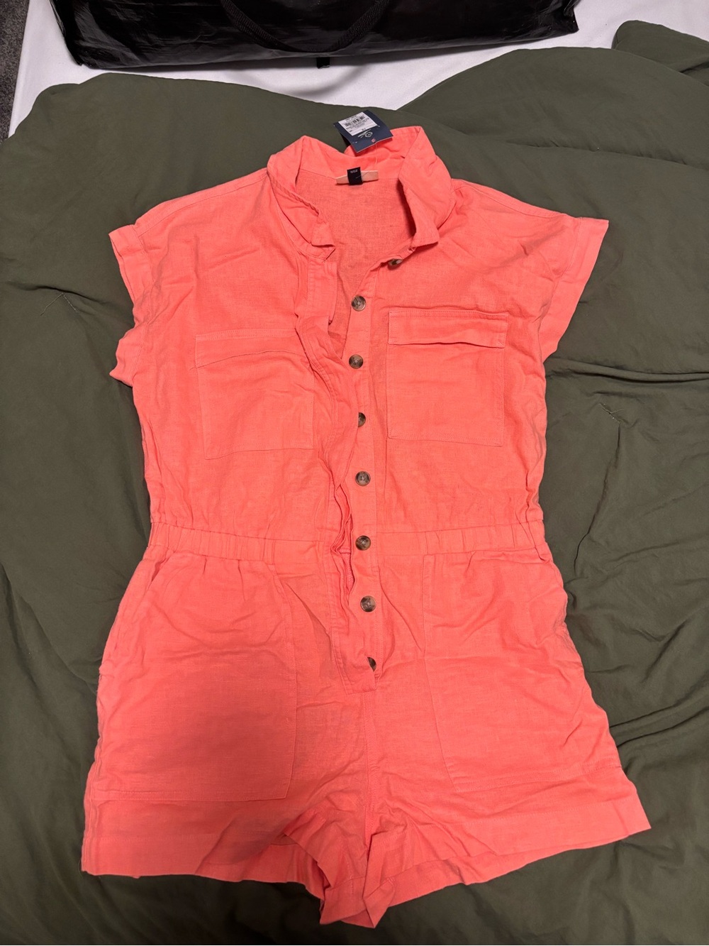 Universal Thread Coral Button-Front Women’s One-Piece Romper